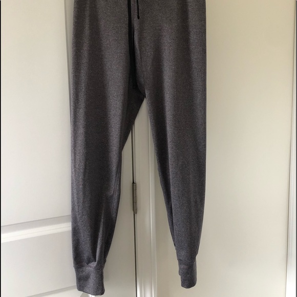 VS Pink Grey joggers ! - Picture 3 of 3